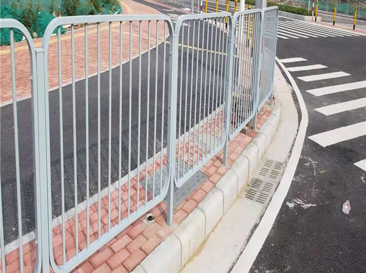 洱源港式道路护栏